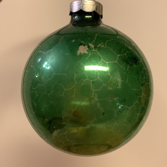 Shiny Brite Vintage Christmas Ornament - Glass - Picture 3 of 6
